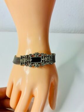 Vintage-Inspired Black Enamel Mesh Bracelet Gothic Whimsical Magnetic Clasp Easy